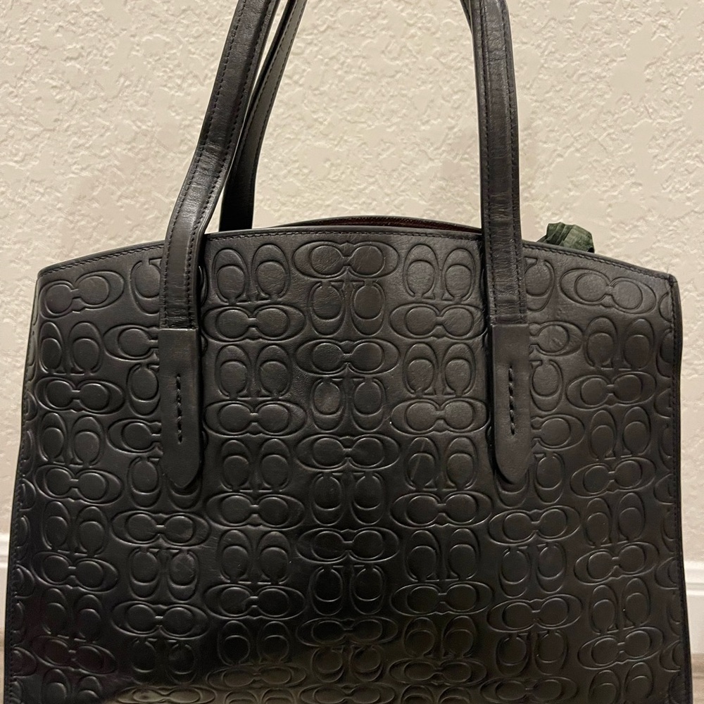 Coach bag great condition. 🚫🚫🚫trades.